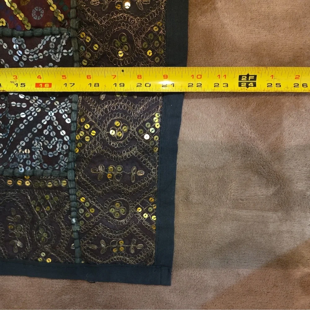 Table Runner Topper Wall Hanging Decor Made in India Quilted Sequined‎ Artisan